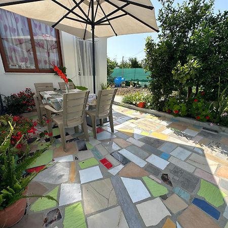Flower'S Home Orikum Exterior foto